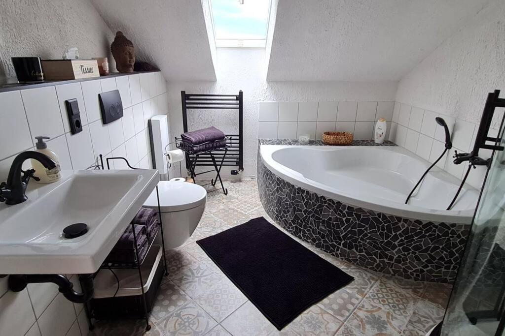 Ferienwohnung Casa Alotto 温德克 外观 照片